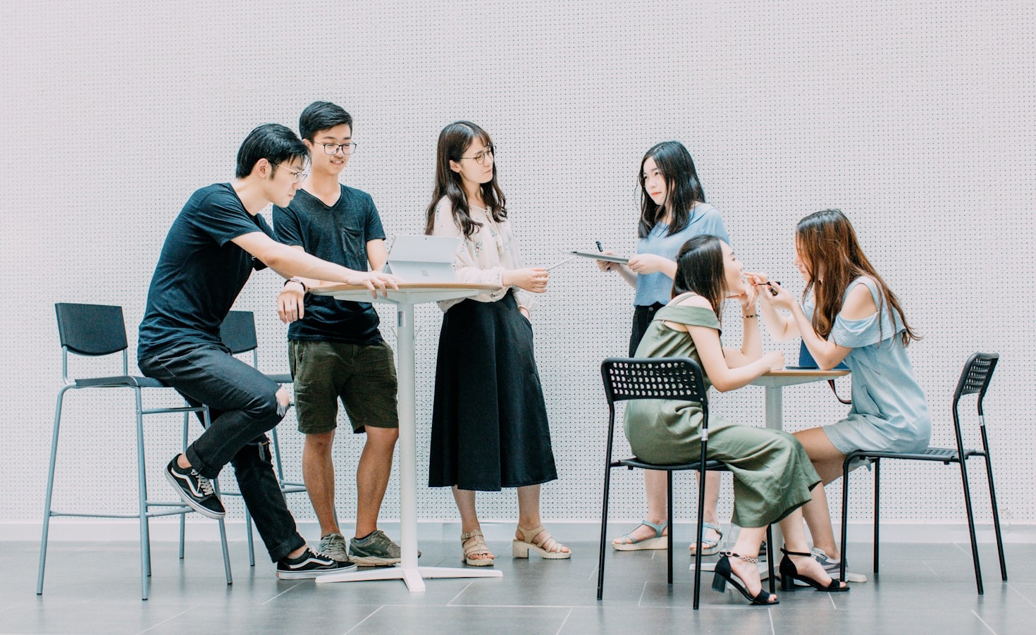 Why Self-Improvement Matters For Student Travelers